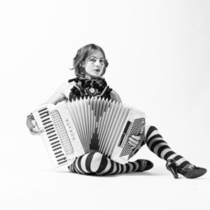 Aurelia Anne Cohen | Jazz / Eastern European Trad